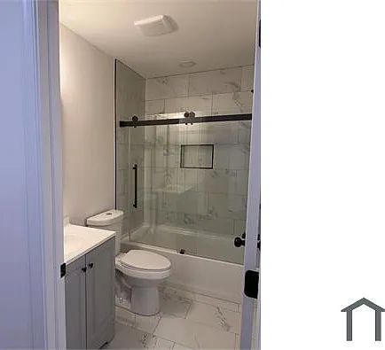 523 N Calhoun St #1 — Photo 6