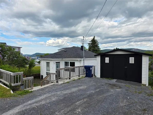 1 East Avenue, Corner Brook, NL A2H5A4