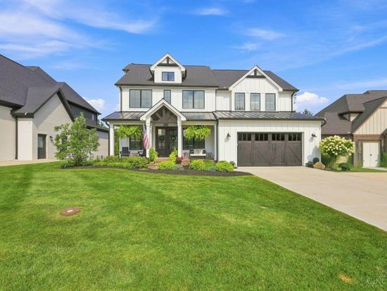 4954 Heitmeyer Ln, Blue Ash, OH 45242