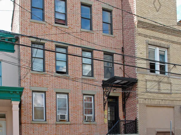 325 53rd St APT 5, West New York, NJ 07093