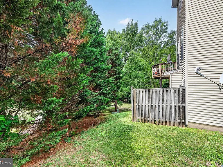 9743 Quiet Brook Ln — Photo 42