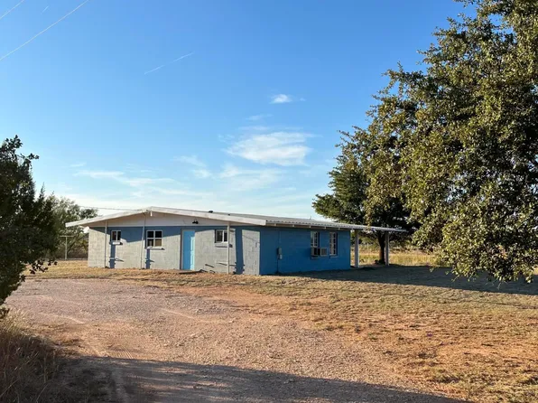 126 Thompson Rd, Blackwell, TX 79506