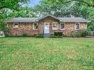 400 Carter House Dr, La Vergne, TN 37086