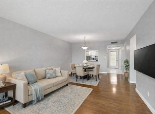 9300 SW 8th Street #303, Boca Raton, FL 33428