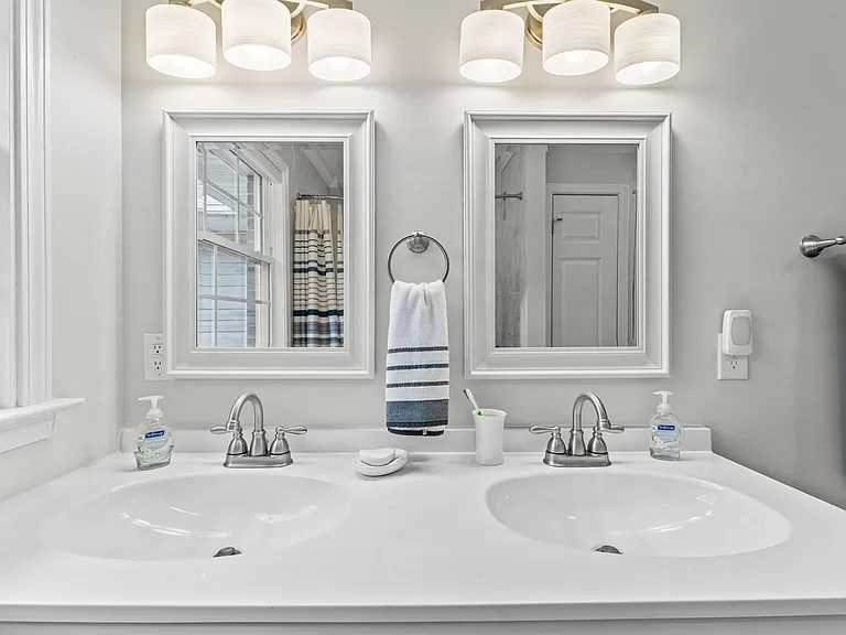 2211 Steeple Chase Dr — Photo 34
