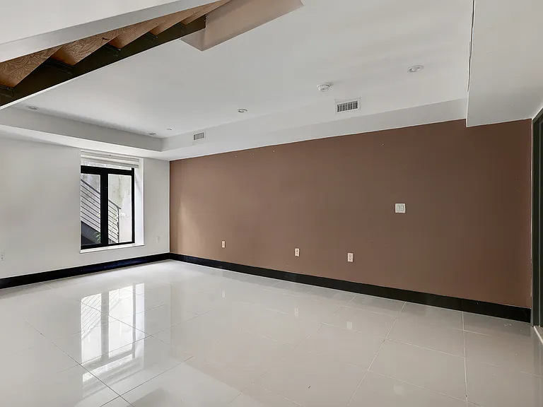 730 Lafayette Ave #1L — Photo 10