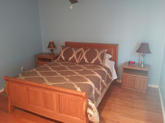 4th image of 39502 Waldorf Dr