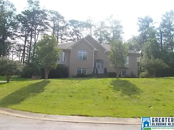 5004 Coventry Cove Dr, Bessemer, AL 35022