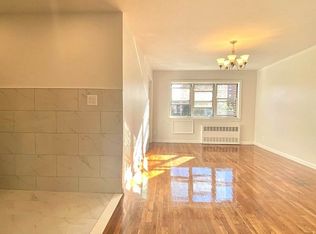 21-15 30th Rd #3, Astoria, NY 11102