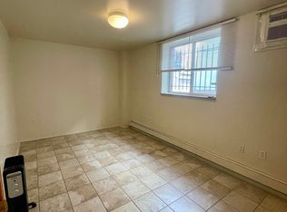 3120 36th St #1, Astoria, NY 11106