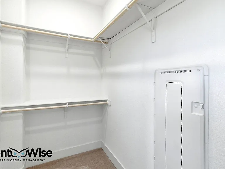 29384 Hub Ln — Photo 39
