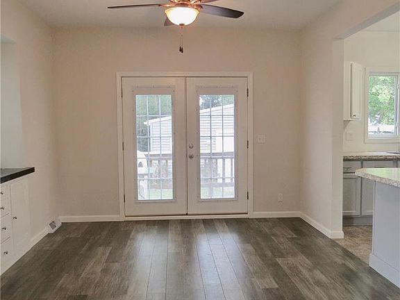 4th image of 4133 Garden Park Dr