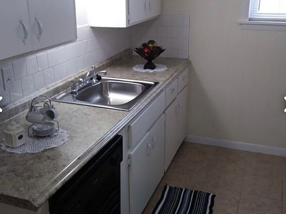 5th image of 1401 NW Williams Ave #3
