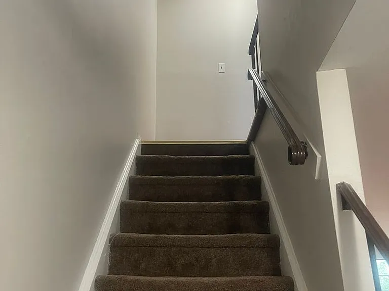 207 Channing Dr — Photo 15