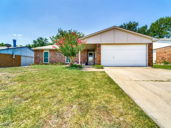 6305 Sunset Rd, North Richland Hills, TX 76182