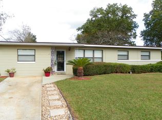 8079 Jacques Dr, Jacksonville, FL 32210