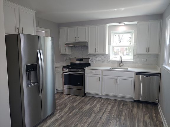 5th image of 9624 Richard Ave