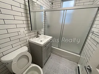 Rented by Metropolis International Realty Inc.