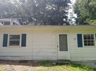 16 Malone Rd #R, Jackson, TN 38305