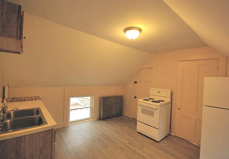43 Granite St #2 — Photo 3