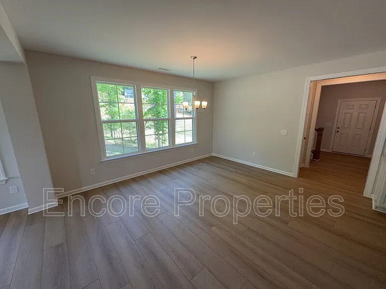 135 Little Gem Ln — Photo 8