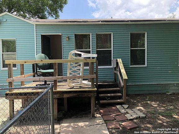 5th image of 503 Hoover Ave