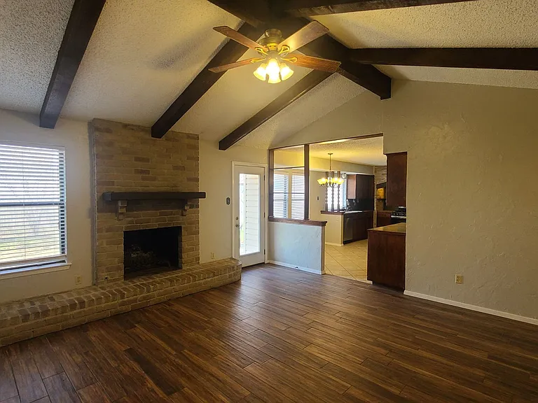 13112 Lamplight Village Ave — Photo 5