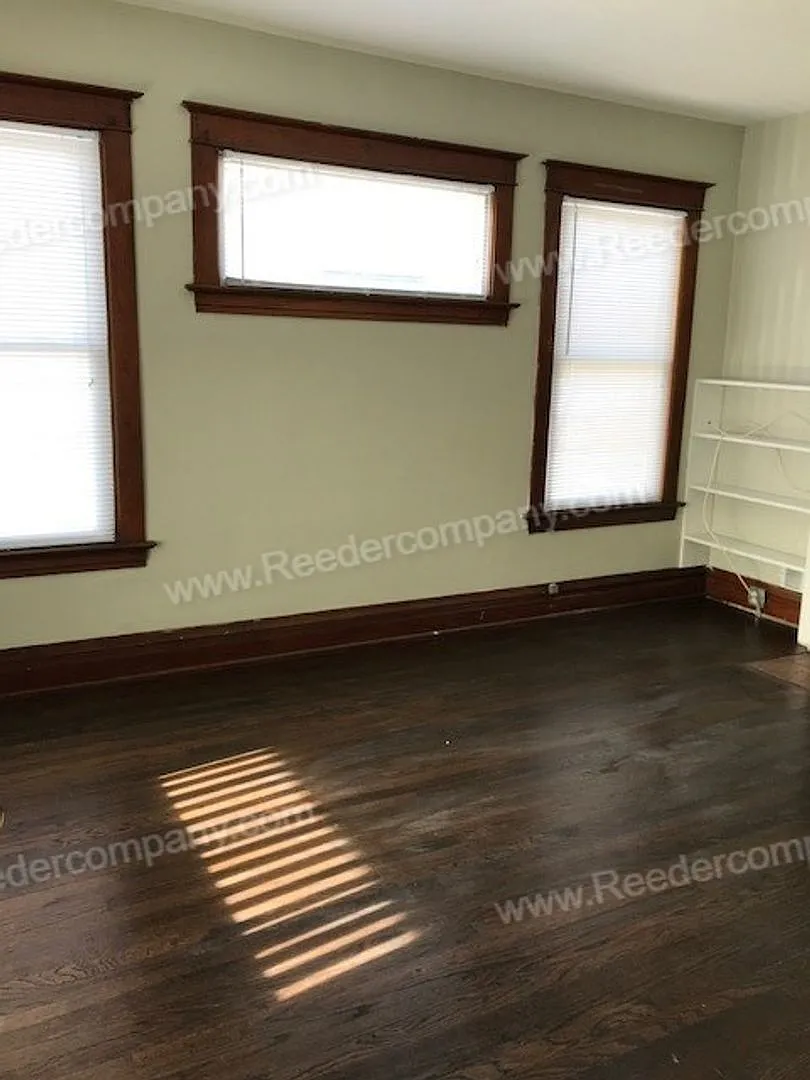 441 Highland Street — Photo 3