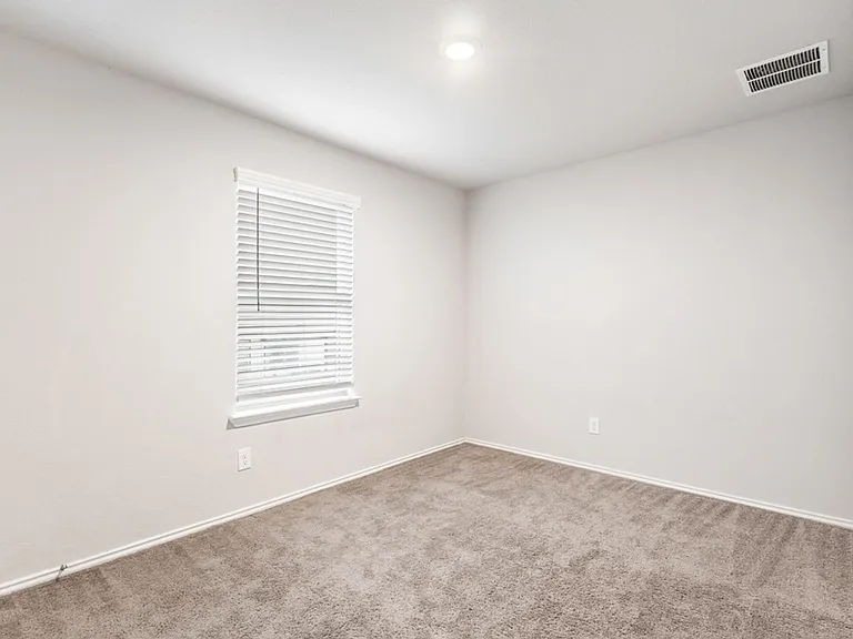 2432 Ayers Dr — Photo 21