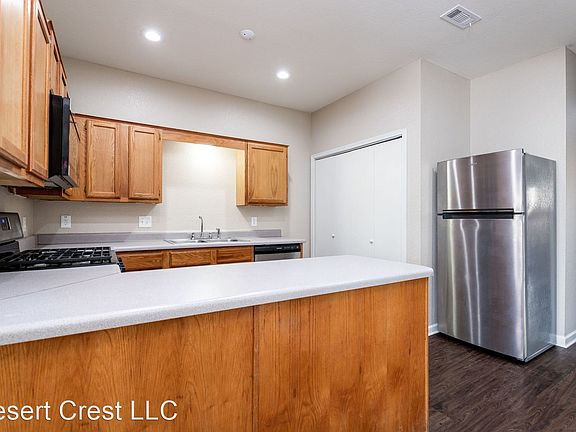 4th image of 500 N 7th St #7697306