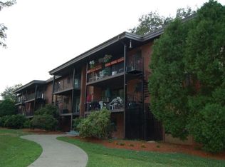 202 Central St APT 9, Stoneham, MA 02180