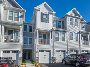 105 Sequoia Dr, Cedar Grove, NJ 07009