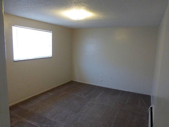 2nd image of 4900 W 8th Ave APT 11