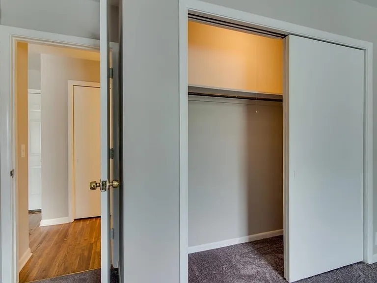 2020 Beech Ave #C19 — Photo 12