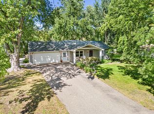 4830 Carleton Rd, Minnetonka, MN 55343