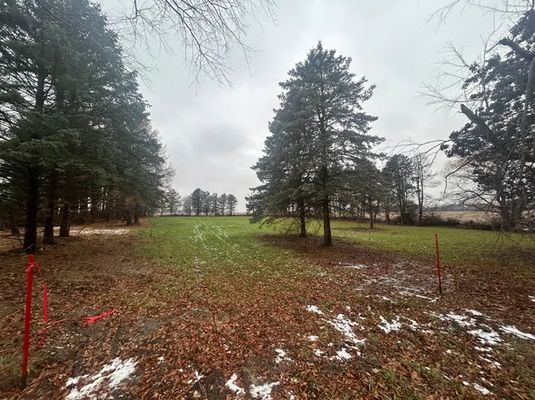 0 White Oaks Rd, Harvard, IL 60033