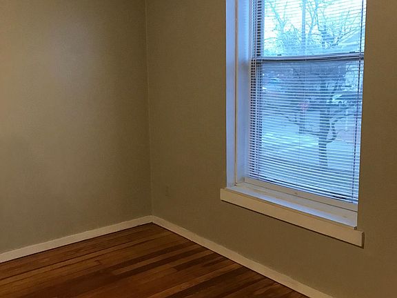 5th image of 156 W Argonne Dr APT 1E