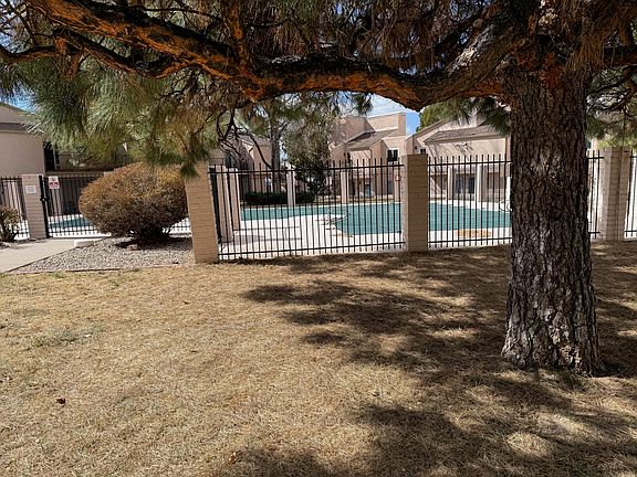 3rd image of 3501 Juan Tabo Blvd NE Unit J7