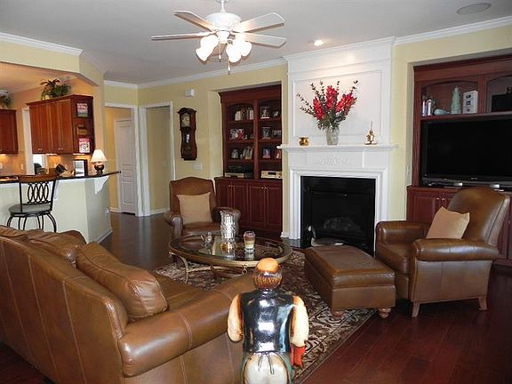 5th image of 7234 Shenandoah Dr