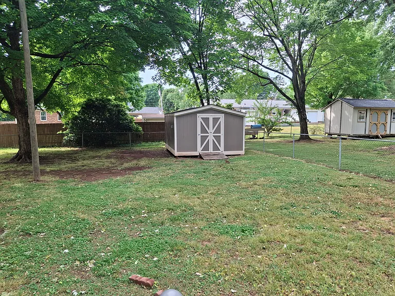 3052 Montford Ave NW — Photo 3