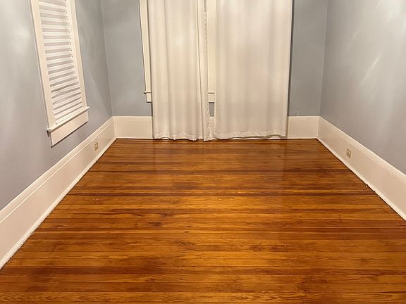 3rd image of 1008 Nolan St