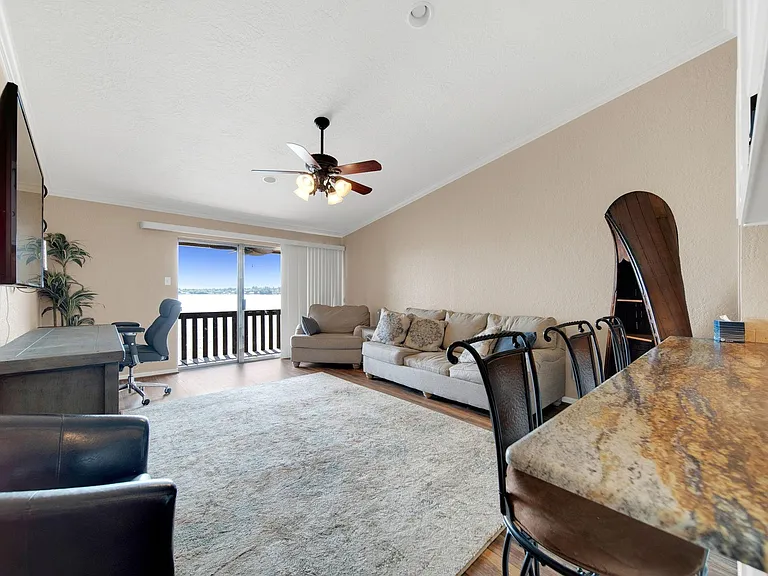 801 River Rd E #116 — Photo 5