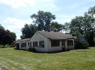 914 West Ave, Kendallville, IN