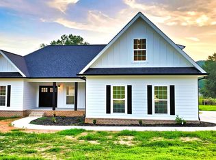40 Betty Way, Scottsboro, AL 35769