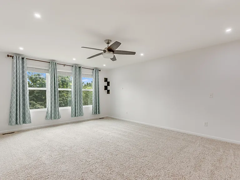 44843 Stockton Dr — Photo 19