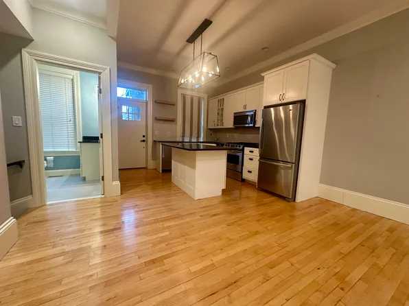 328 K St #1, South Boston, MA 02127