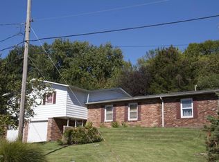1604 Tina Dr, Murphysboro, IL 62966