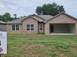 402 N Dogwood Ave, Sallisaw, OK 74955
