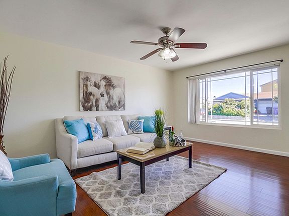 2nd image of 5882 Mariposa Pl
