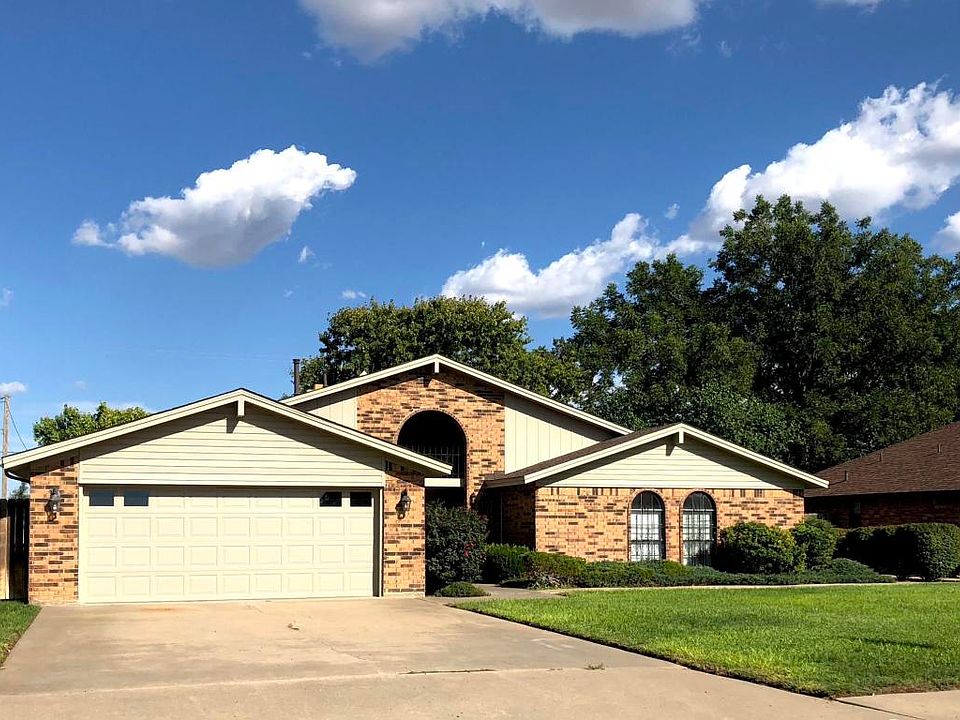 1st image of 1009 Bennett Dr